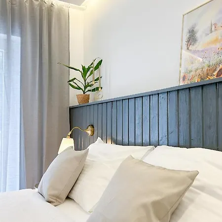 Saraden Apartment *
