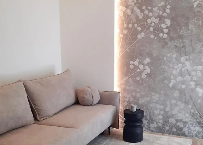 Saraden شقة فوديس