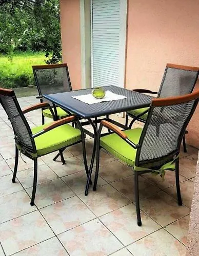 Saraden * فوديس